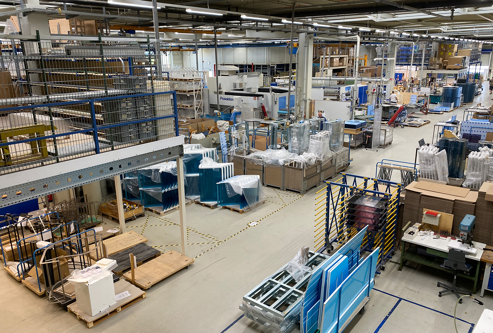 svproduktion1 Mitarbeiter für Produktion gesucht