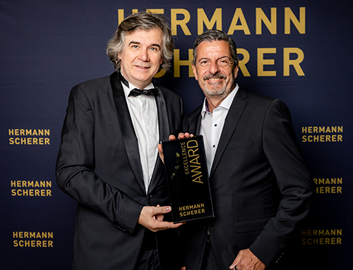 Joachim Schäfer erhält den EXCELLENCE AWARD