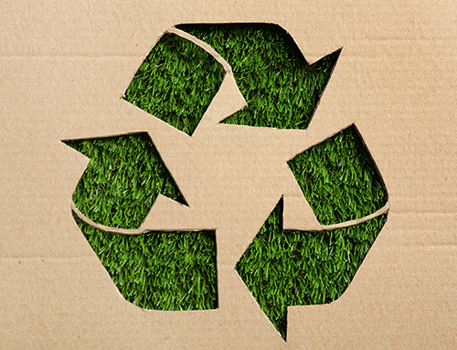 Recycling-Symbol aus Karton – Verpackungskonformität gemäß PPWR